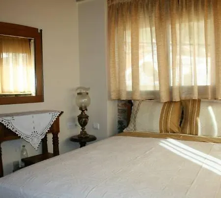 Casa de hóspedes Nakaraki Steni Dhirfios